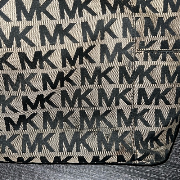 MK bag - Picture 7 of 8